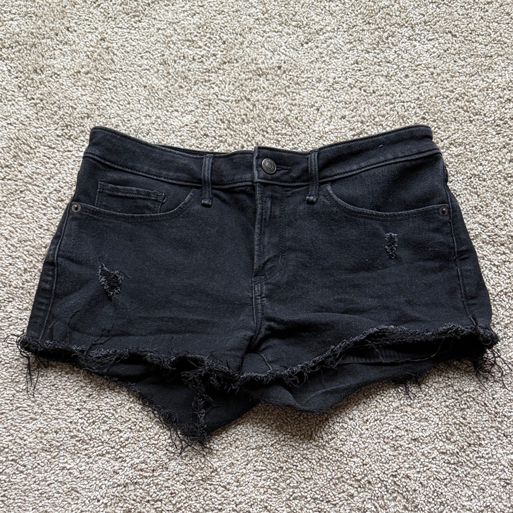 Abercrombie & Fitch Distressed Women’s Size 26 Low Rise Cut OffBlack Jean Shorts